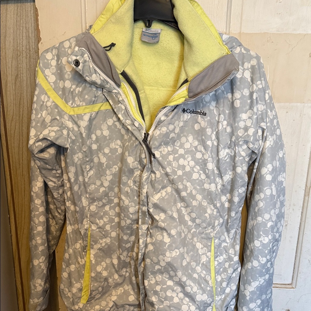 Columbia Light Gray and Yellow Patterned Jacket